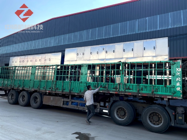 韶關(guān)噸桶清洗機試機實拍，全自動噸桶清洗設(shè)備，中碩非標(biāo)定制各類清洗設(shè)備